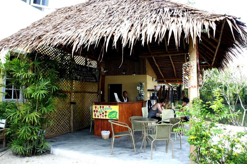 Roo Poo Guest House Koh Kho Khao Island Екстериор снимка